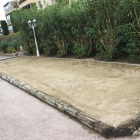 T2 A/C côte d'Azur, piscine, plage á 350m, WIFI Vallauris Buitenkant foto
